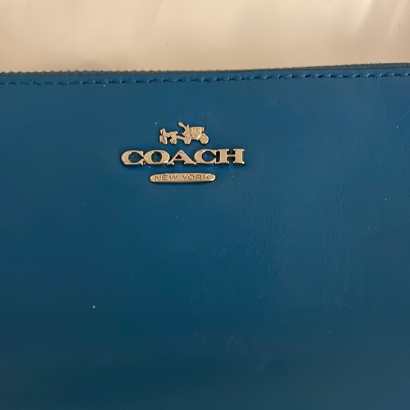 Coach Turquoise Leather Corner Zip Wristlet Wallet - Picture 2 of 6